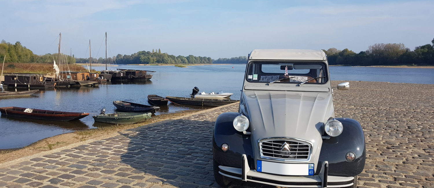 La deudeuche : une Voiture de collection de 1974